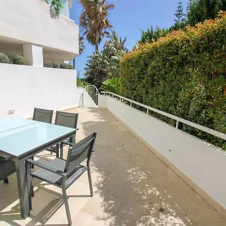 Apartment New - Luxury 1st Line Beach Puerto Banus Marbella