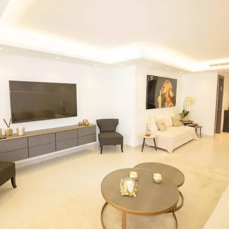 New - Luxury 1st Line Beach Puerto Banus *